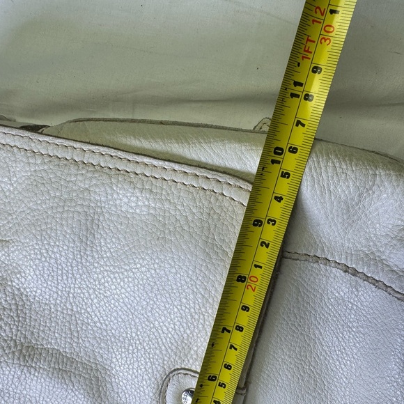 Fossil off-white Leather Crossbody Bag - Picture 11 of 12